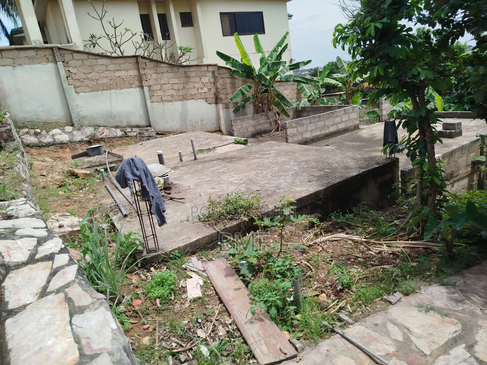 5bdrm House in Kwabenya for sale