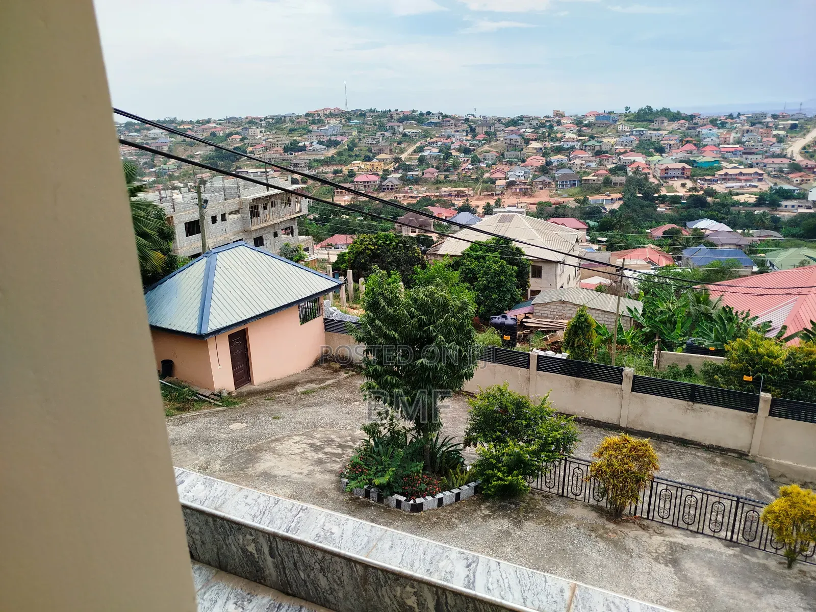 5bdrm House in Kwabenya for sale