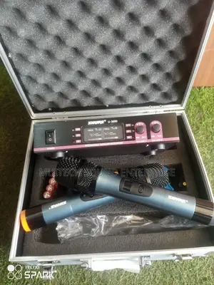 Shure Cordless Mic (2 in 1)
