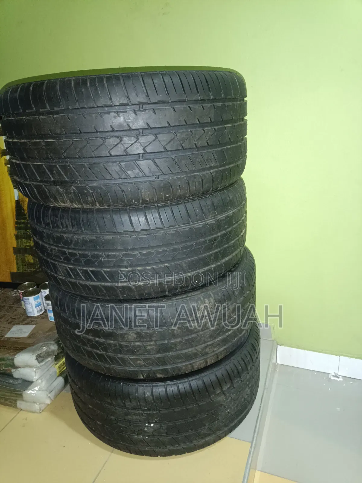 Set of BMW/Mercedes Rims With Brand New Lionhart Tyres 255\35z R20