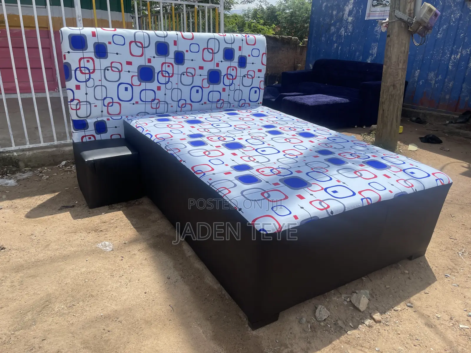 Inbuilt Doable Bed for Sale