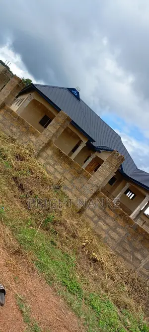 5bdrm House in Sunyani Municipal for sale