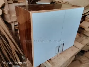 Top Kitchen Cabinet