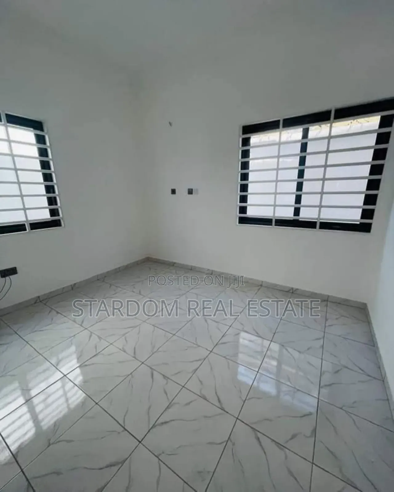 3bdrm Duplex in Spintex for sale