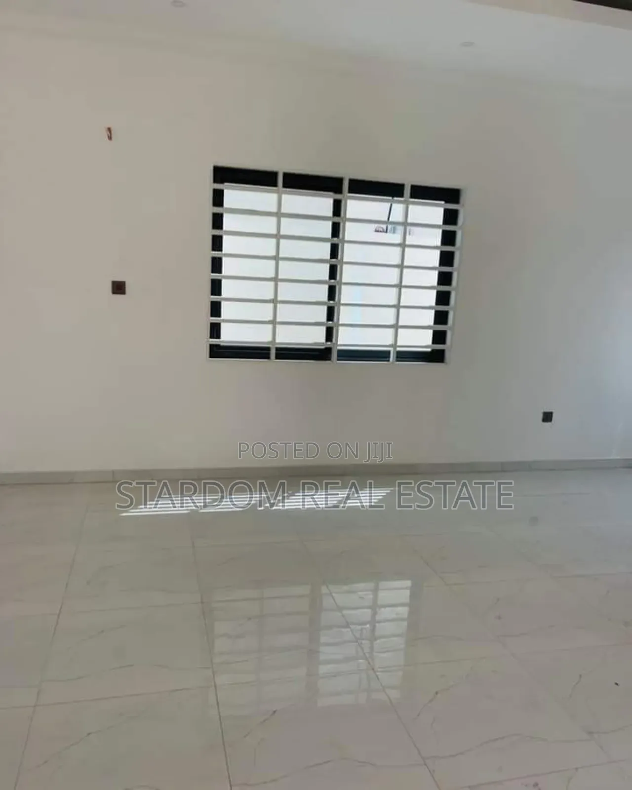 3bdrm Duplex in Spintex for sale