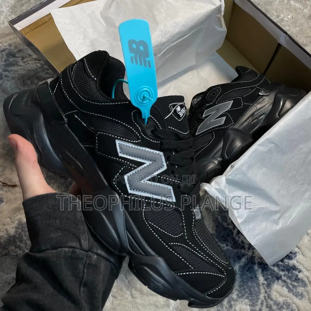 New Balance 5090 Black Sneakers