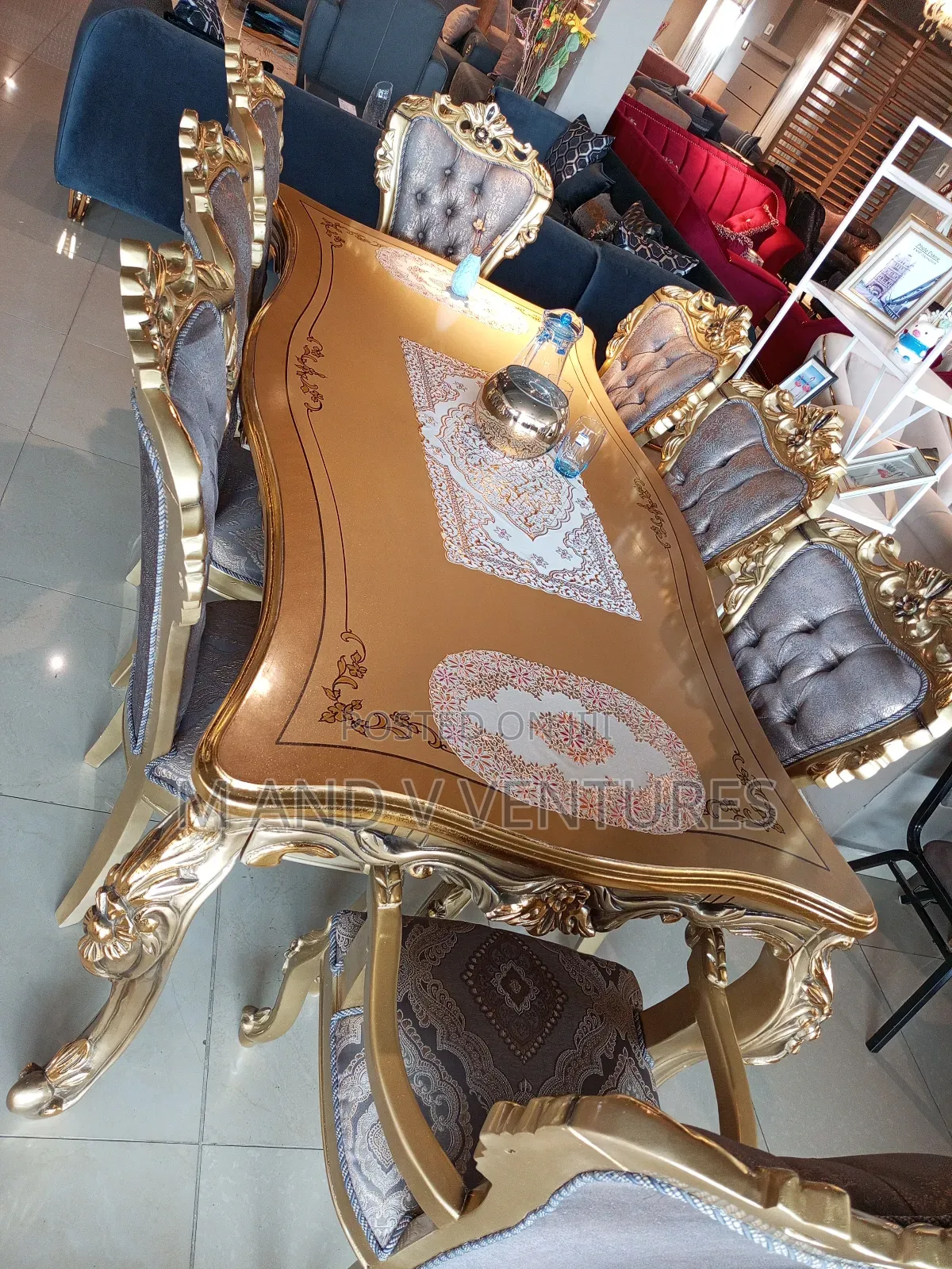 Dining Set 8chairs Gold
