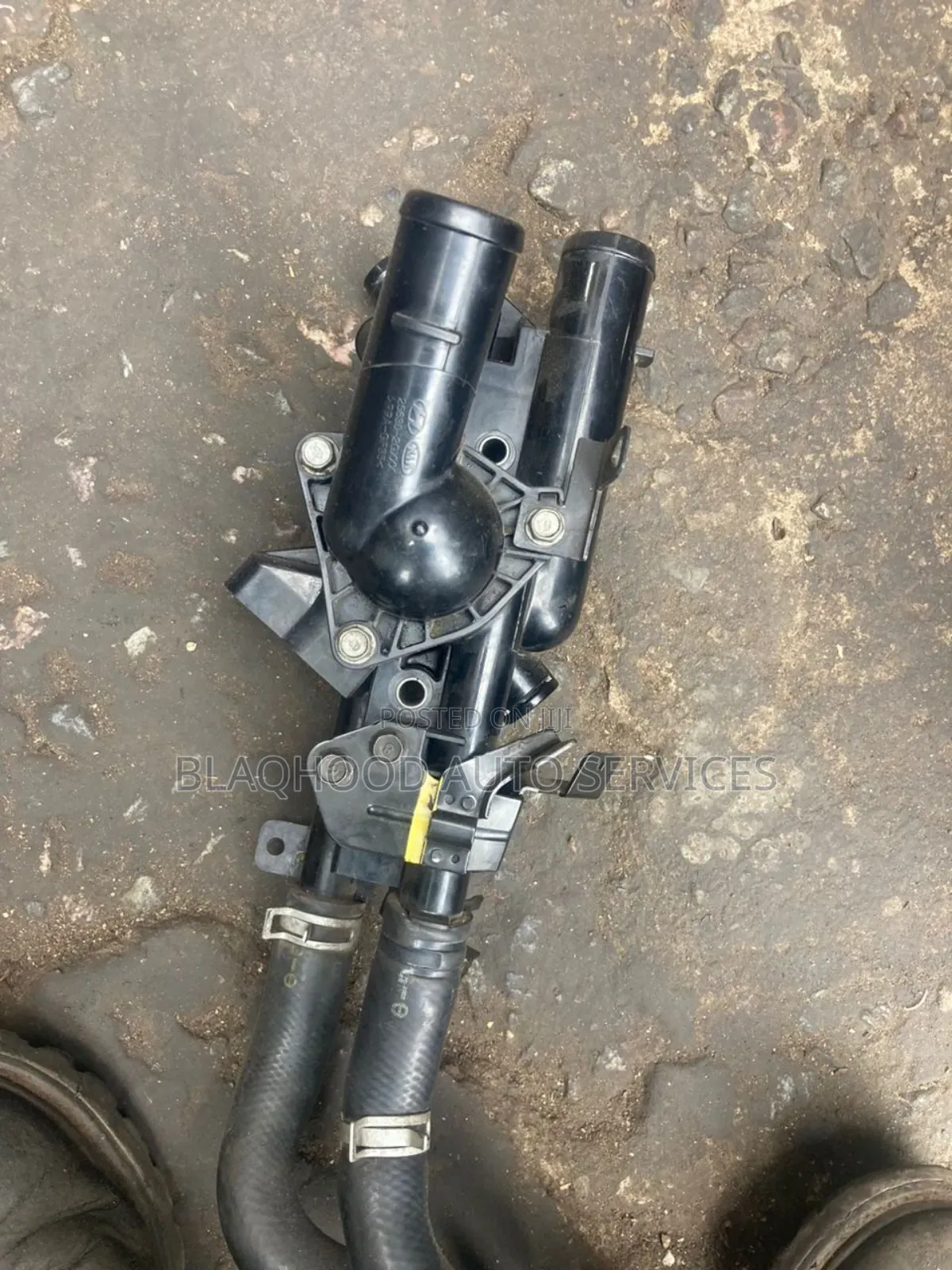 Kia Sorento 2011-15 Home Used Thermostat Assembly Available