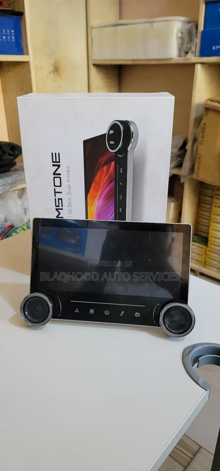 Oled Apple Car Play/Android Car Infotainment System in Stock