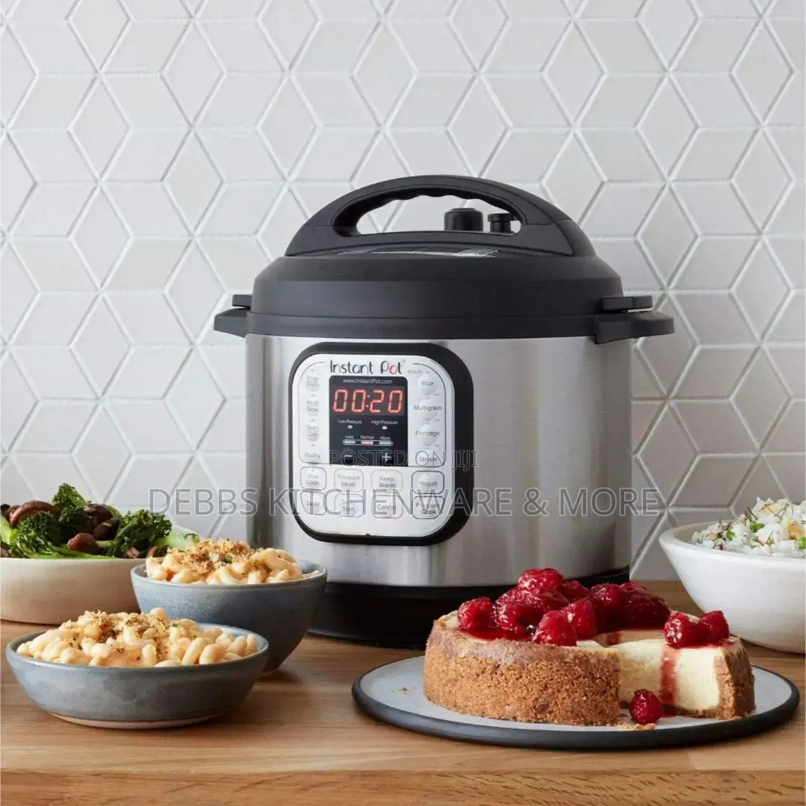 7 in 1 Instant Pot Multi Purpose Cooker