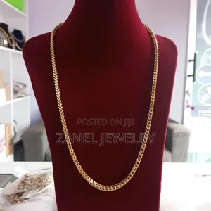 Male Box Chain