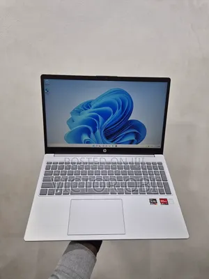 Laptop HP 15 4GB AMD Ryzen 3 SSD 256GB