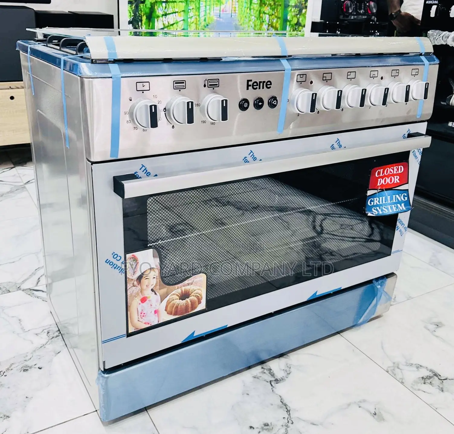 Ferre 6 Burner Gas Cooker With 2 Electric Plates