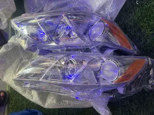 Toyota Camry 2007,2008,2009 Headlights