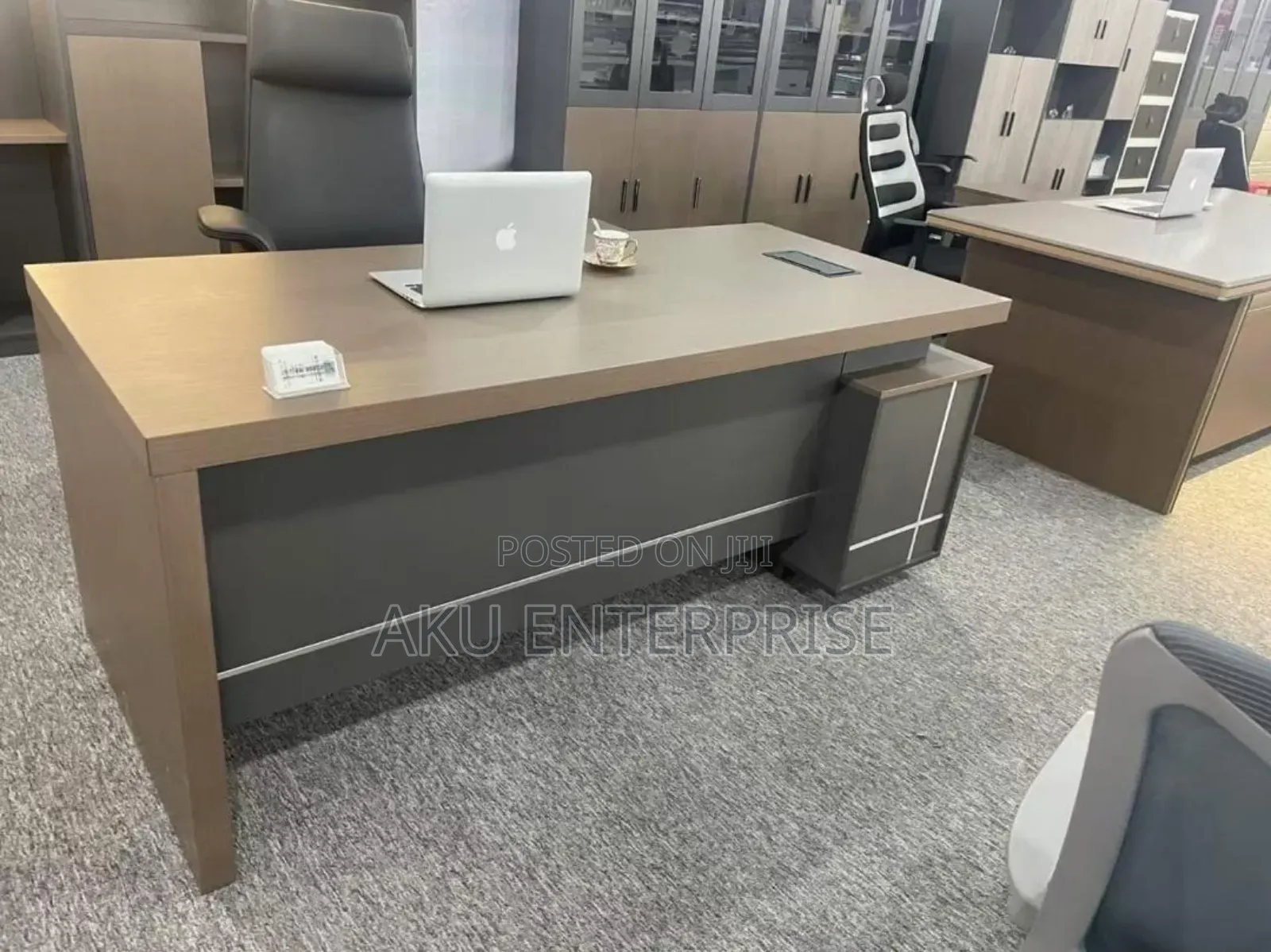 Office Desk