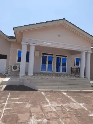 4bdrm House in Bee  Decor & Homes, West Legon for rent