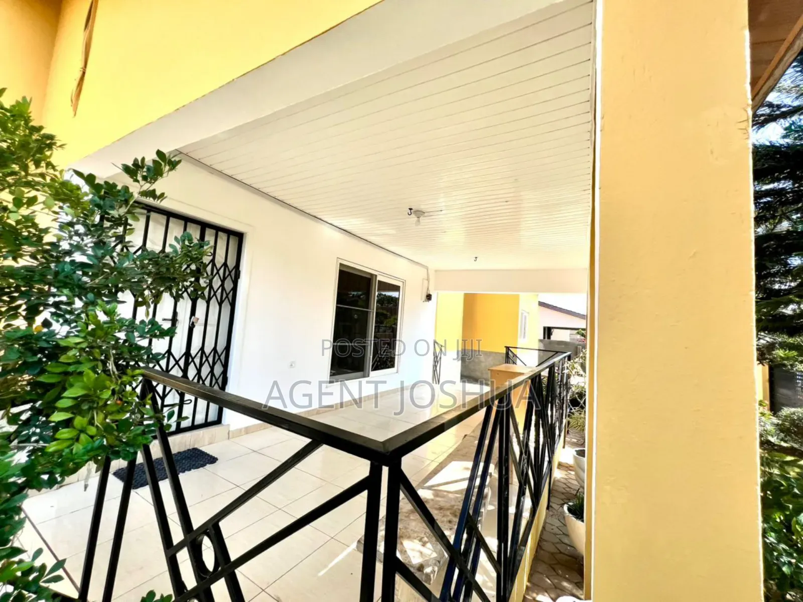 4bdrm House in Manet Viile Estate, Airport Residential Area for rent