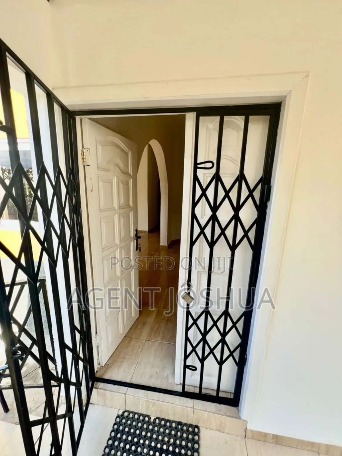 4bdrm House in Manet Viile Estate, Airport Residential Area for rent