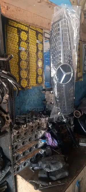 Grilles Front Shells Mercedes Benz