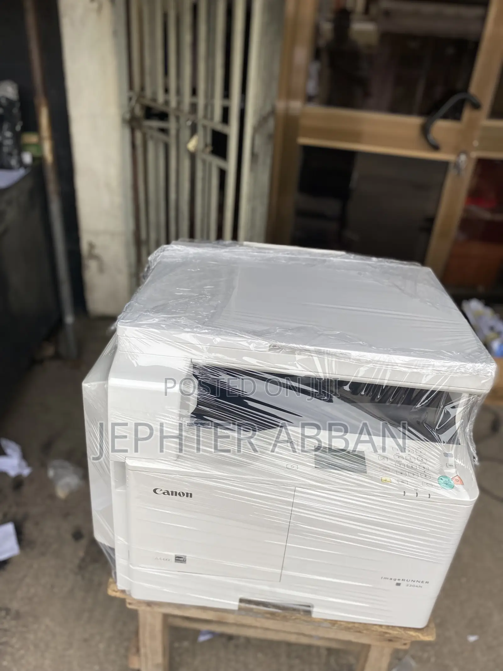 Canon Ir 2204n