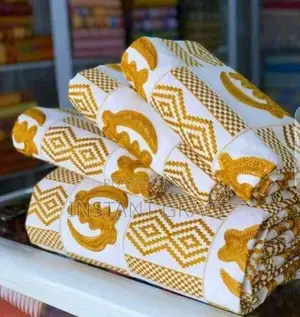 Bonwire Kente Cloth. Men and Women Set