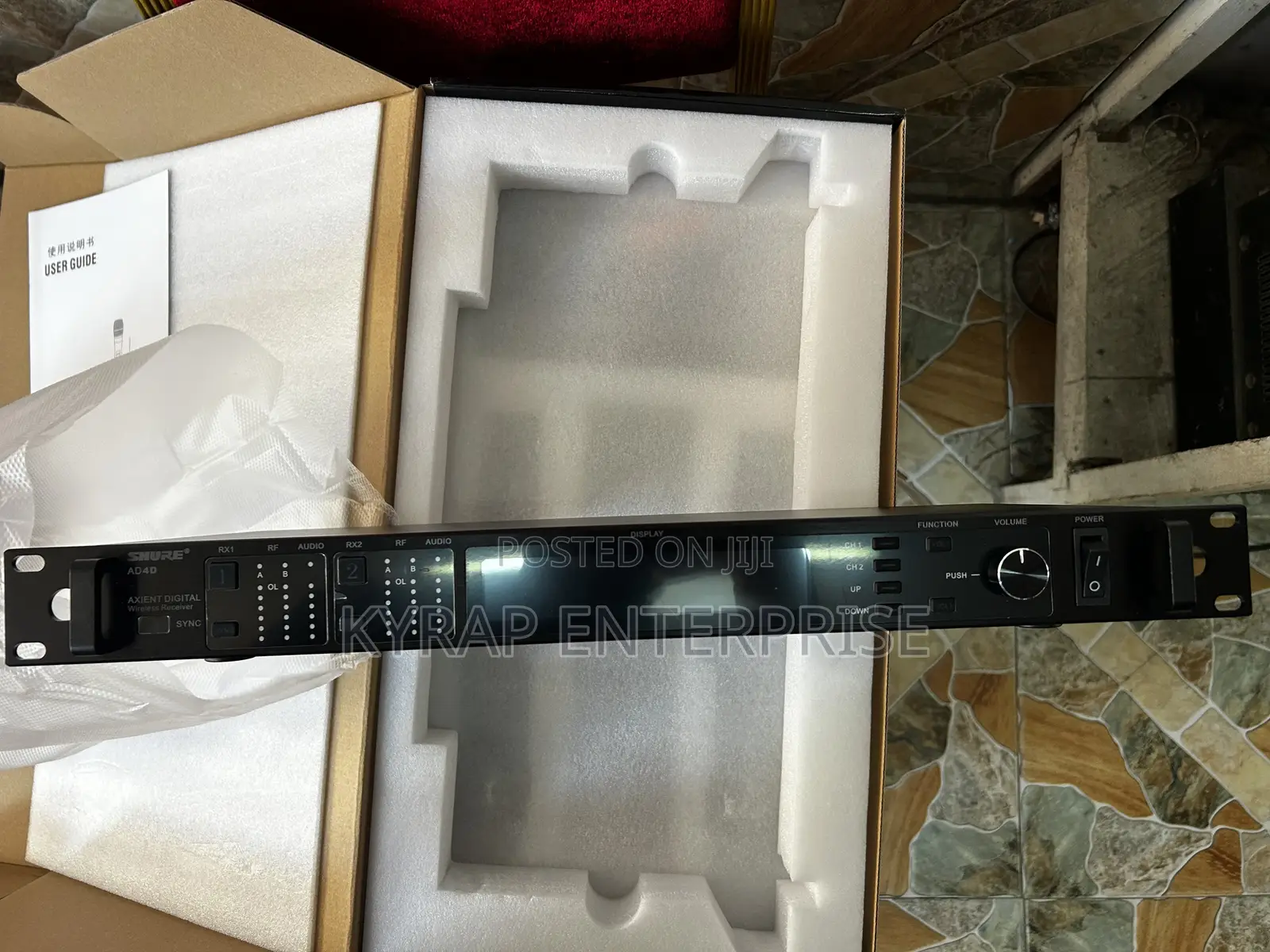 SHURE AD4D Cordless Microphone