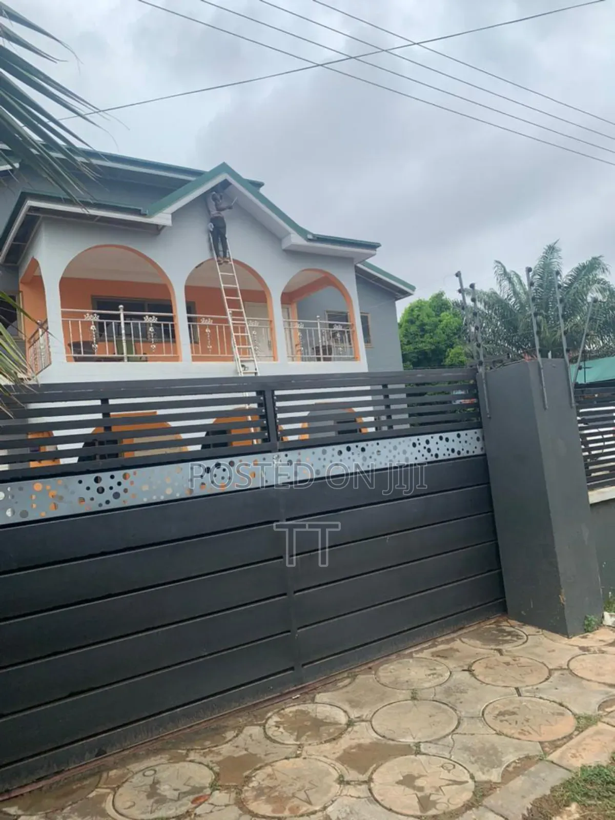 1bdrm Apartment in Teshie Greda for rent