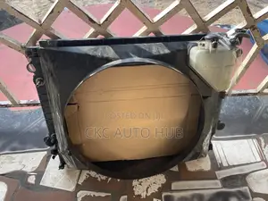 Tacoma 2016 to 2022 Water Tank and Tank Cover