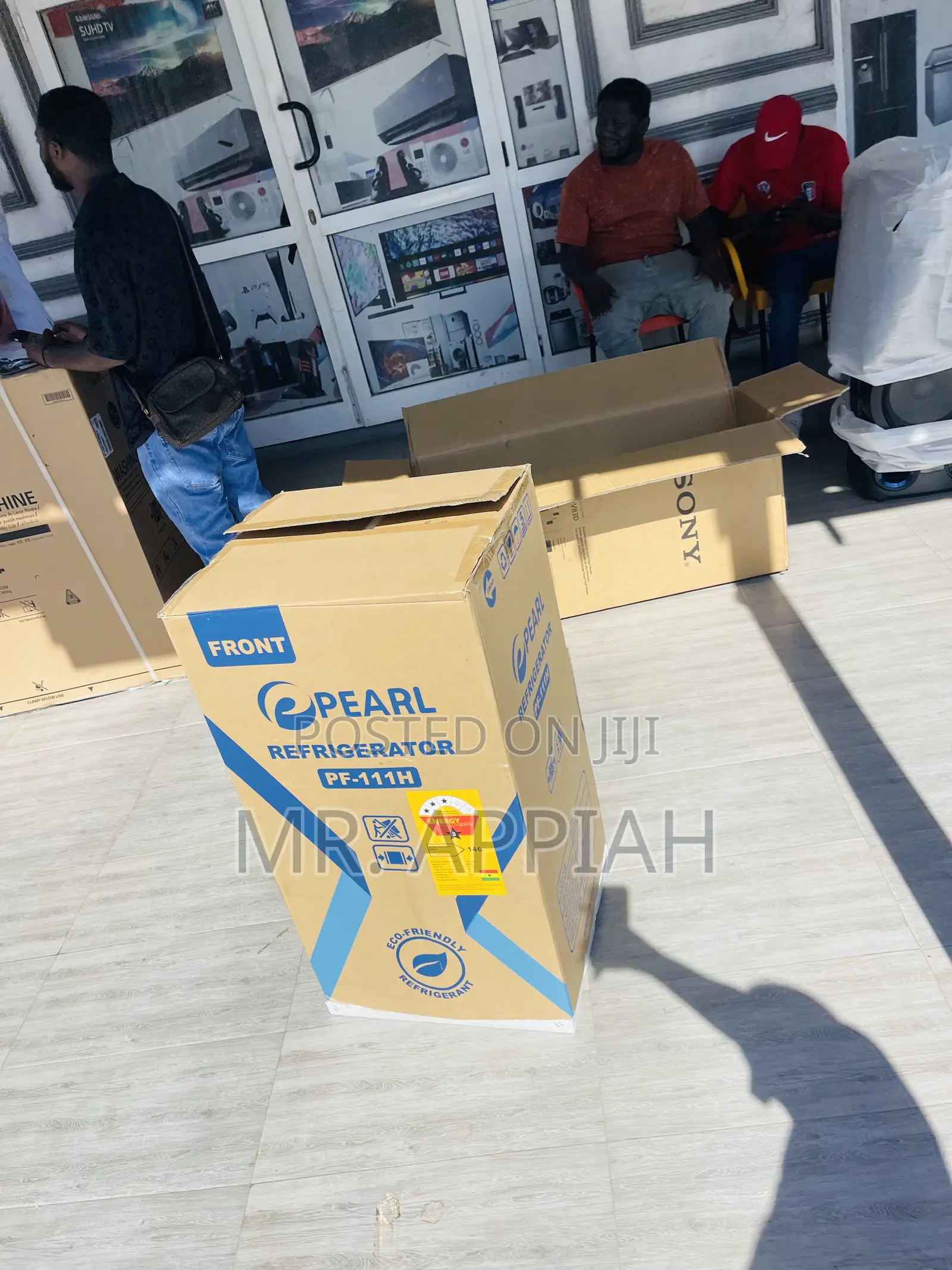 Unique in Box Pearl 93L Electric Table Top Fridge(Gray)