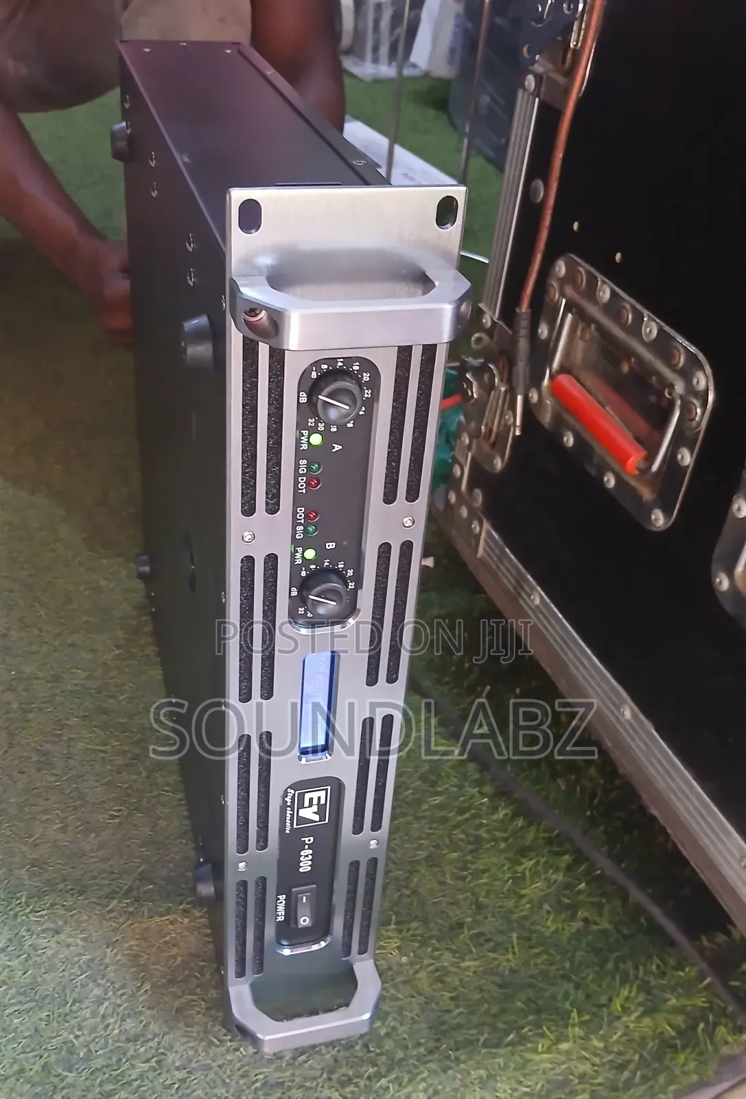 EV P-6300 Power Amplifier