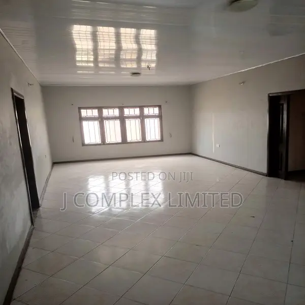 4bdrm House in Abelemkpe, Methodist Church Area for sale
