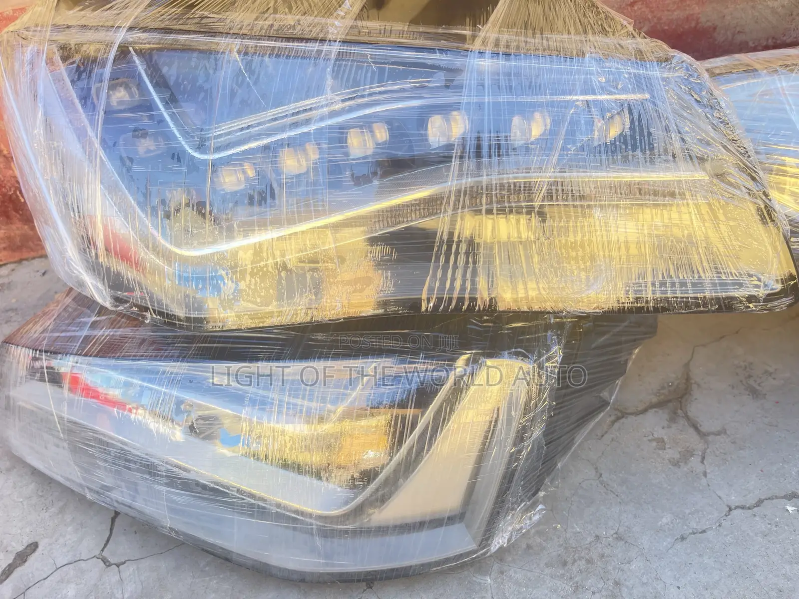 Audi A8 Headlight Full Turing With Chargers