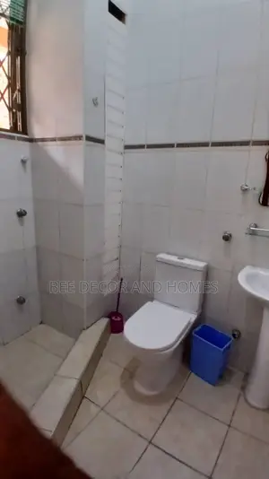 Furnished 3bdrm Apartment in Bee Decor & Homes, West Legon for rent