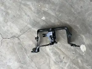 Toyota Corolla 2018 Radar Sensor Braket