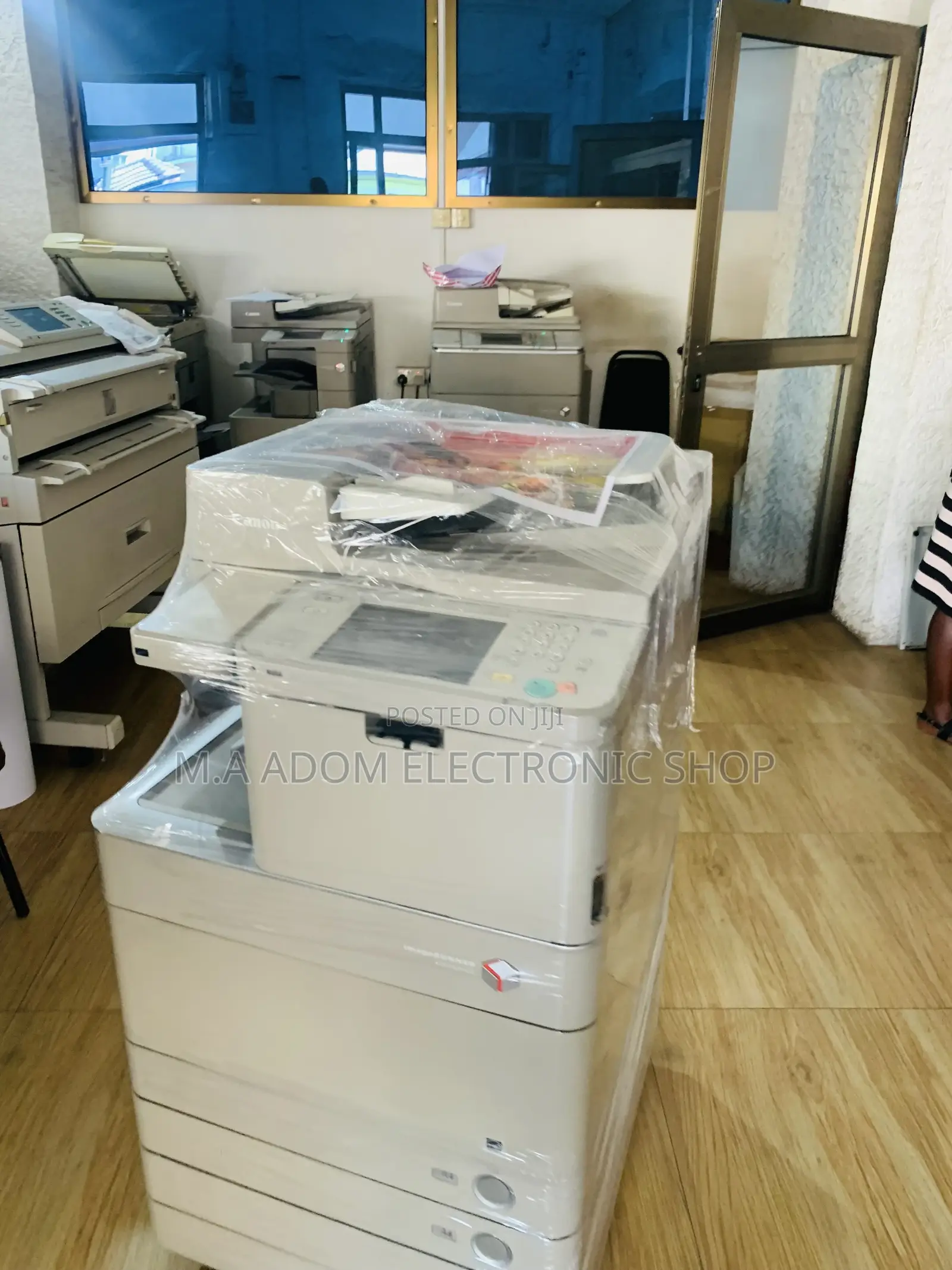 Canon Image Runner Copier C5235i Colour ((Used))