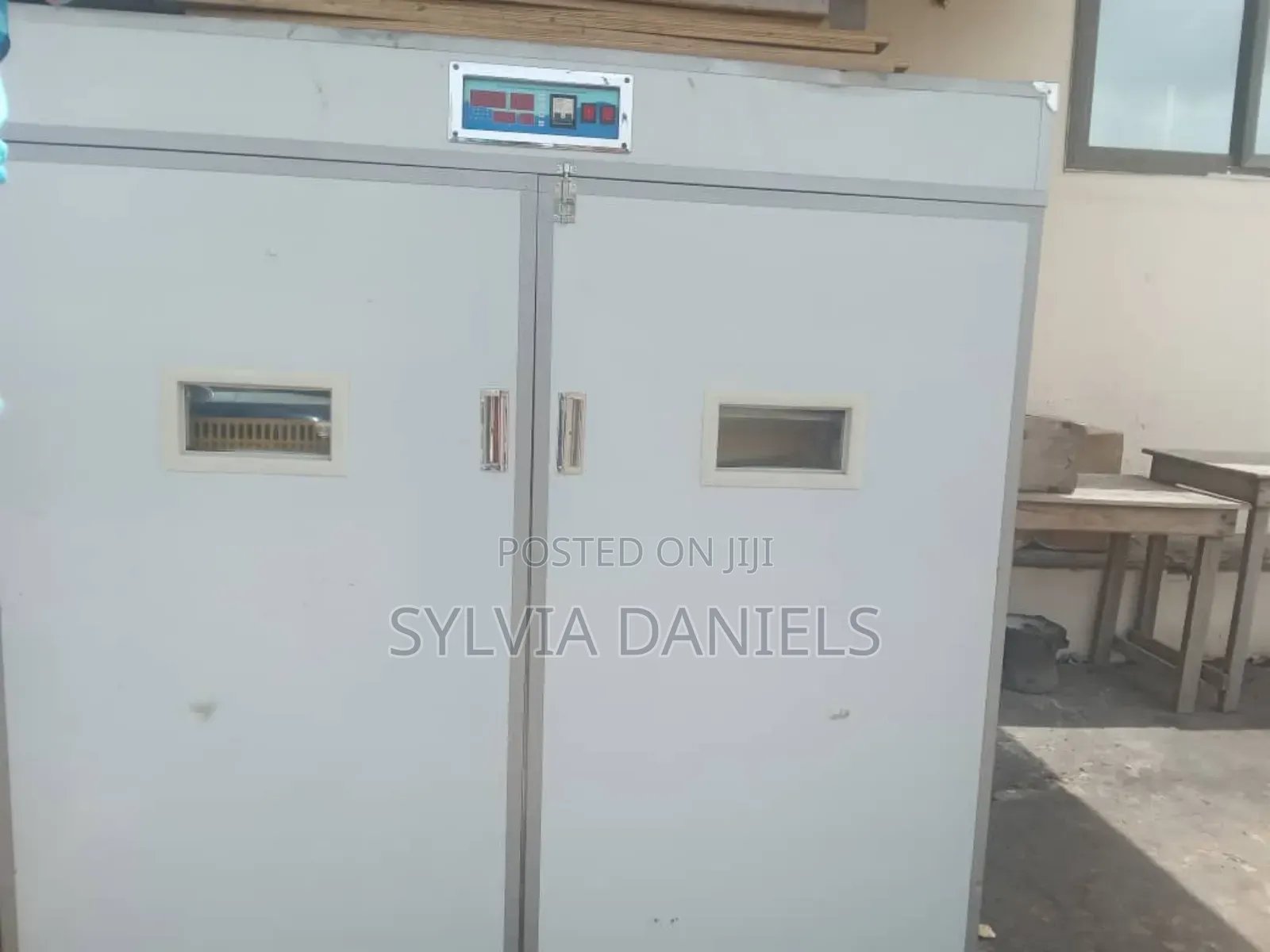 Quality Foreign Incubator at Affordable Price