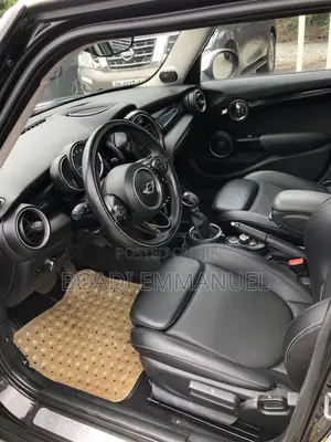 Mini Cooper 2015 Black