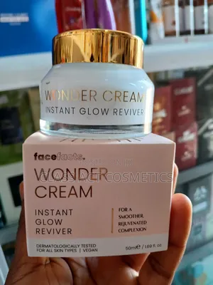 Face Facts Wonder Instant Glow Reviver Cream