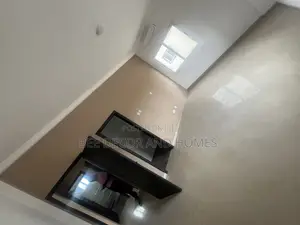 2bdrm Apartment in Bee Decor & Homes, Oyarifa for rent