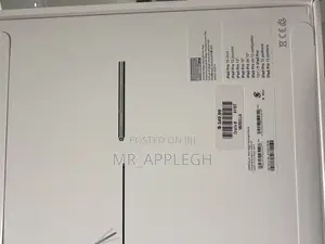Apple - Magic Keyboard for iPad Pro 13‐Inch (M4)