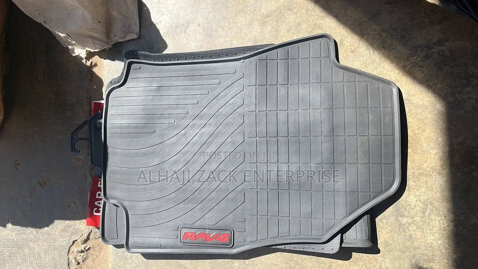 RAV 4 Floor Mat
