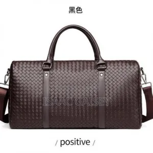 Large Capacity Trendy Woven Duffel Travel Bags