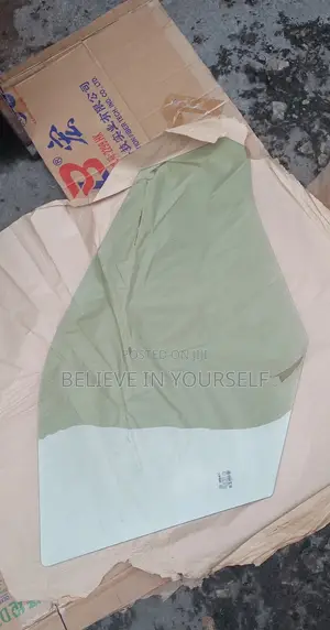 Toyota Corolla 2014 2015 2016 2017 2018 Door Glass