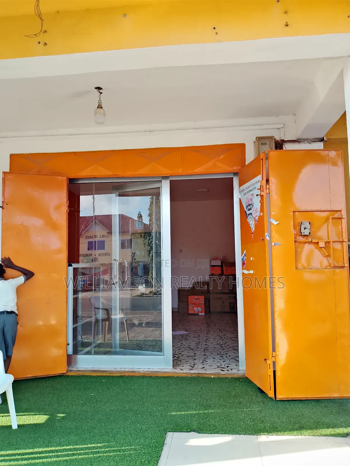 Road Side Shop/Store/Office Space/Warehouse, Spintex