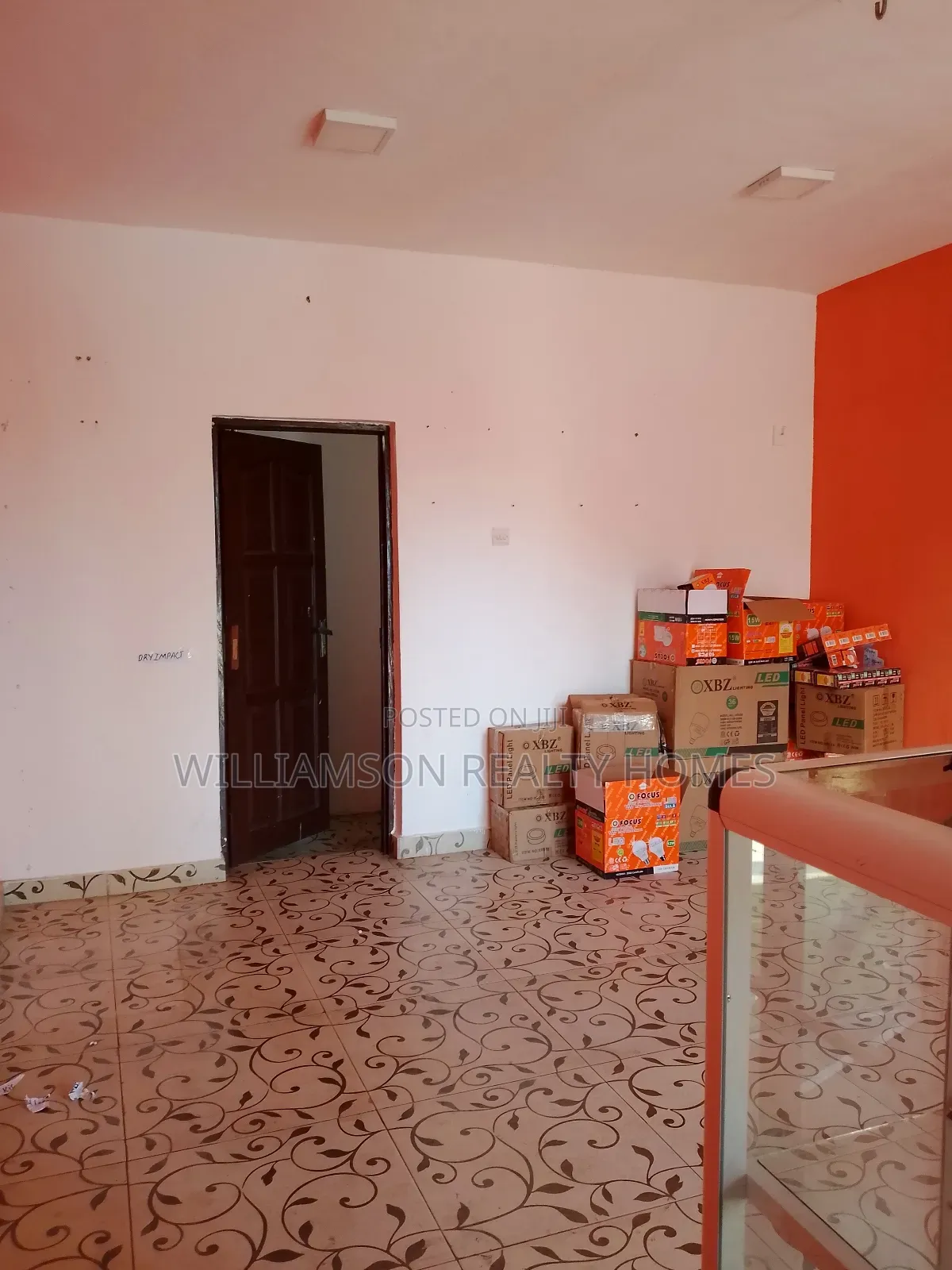 Road Side Shop/Store/Office Space/Warehouse, Spintex