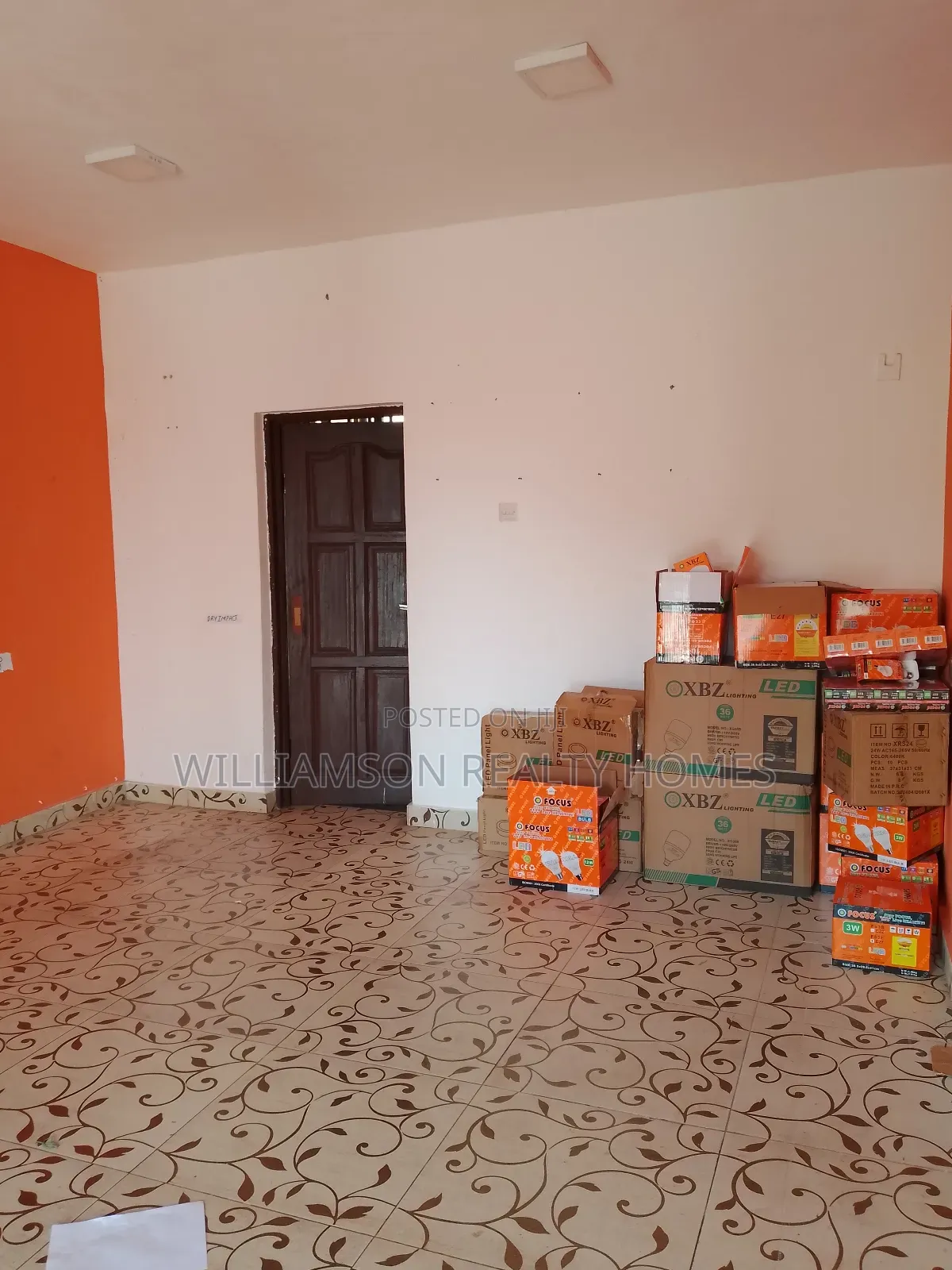 Road Side Shop/Store/Office Space/Warehouse, Spintex
