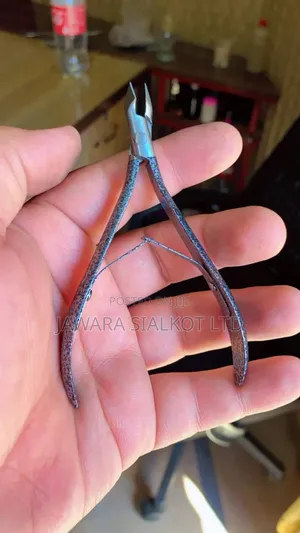 Photo - Cuticle Nail Nipper Stainless Steel Cuticle Tools