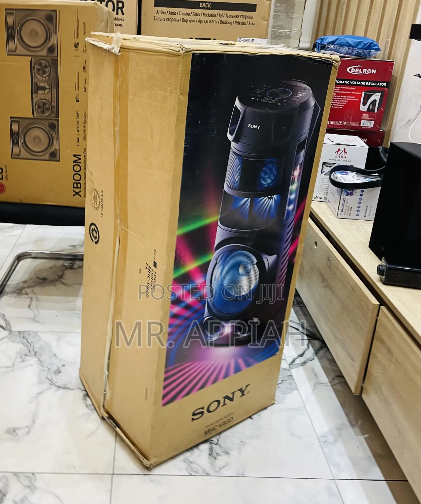 Classic Design Sony V83 High Power Audio System.