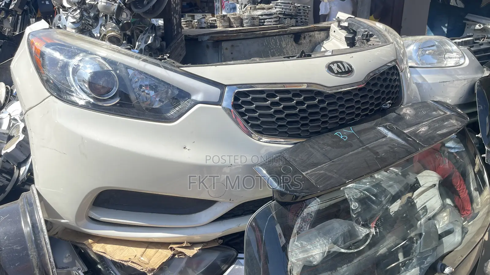 Kia Cerato/Forte Front Cut 2013/2014/2015