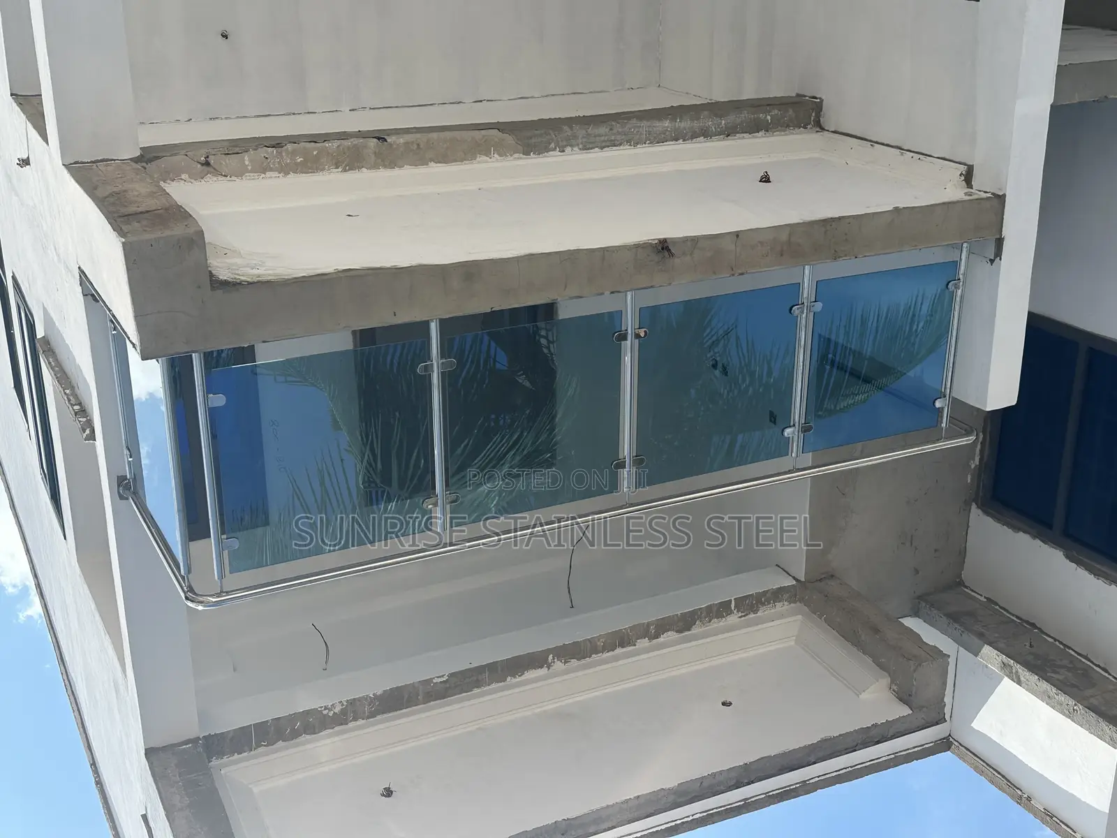 Stainless and Glass Balustrade Design